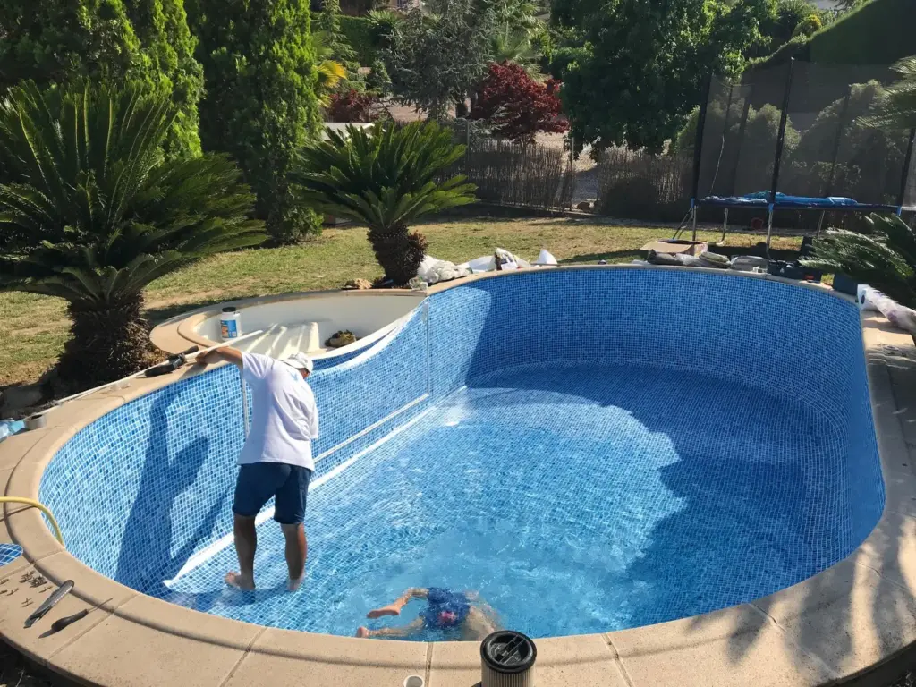 2. Renovaciones-de- Liner-y-Tela-Armada-(Especialistas-en-piscinas-WaterAir©)